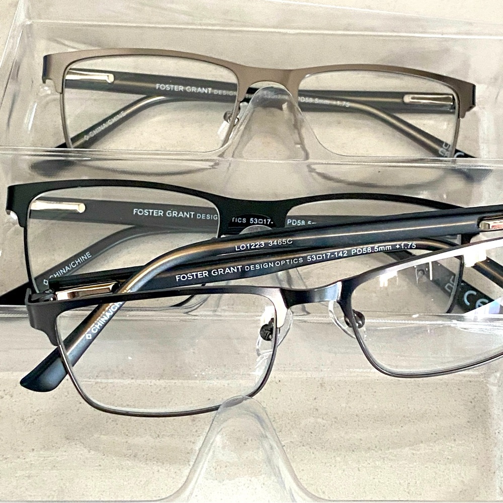 Design Optics by Foster Grant Metal Reading Glasses +1.75, 3-pack + 1 case - Picture 6 of 11